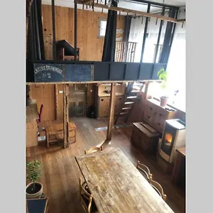 https://appartement-loft-a-la-deco-chalet-de-montagne.fr-provencehotel.com
