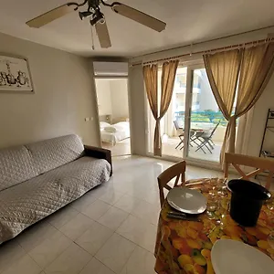 https://le-petit-cocon.fr-provencehotel.com